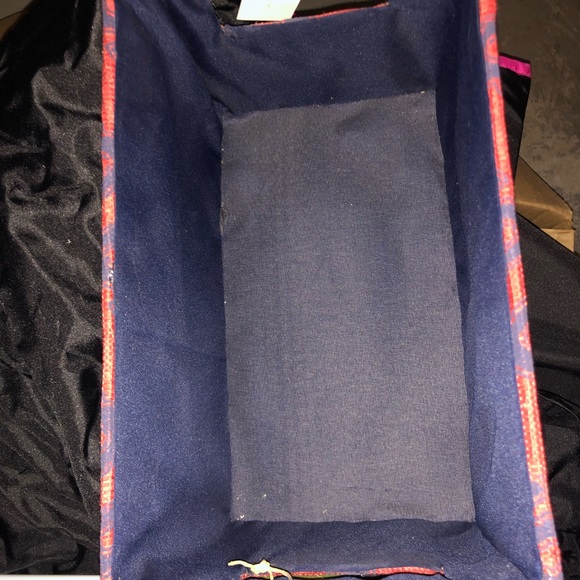 Gift box or storage for little boys - Picture 5 of 5